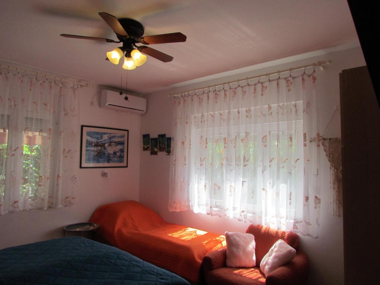 Apartments Bura & Jugo, Cres, Without Stress 외부 사진