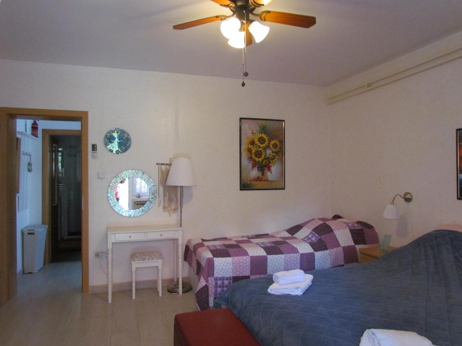 Apartments Bura & Jugo, Cres, Without Stress 외부 사진