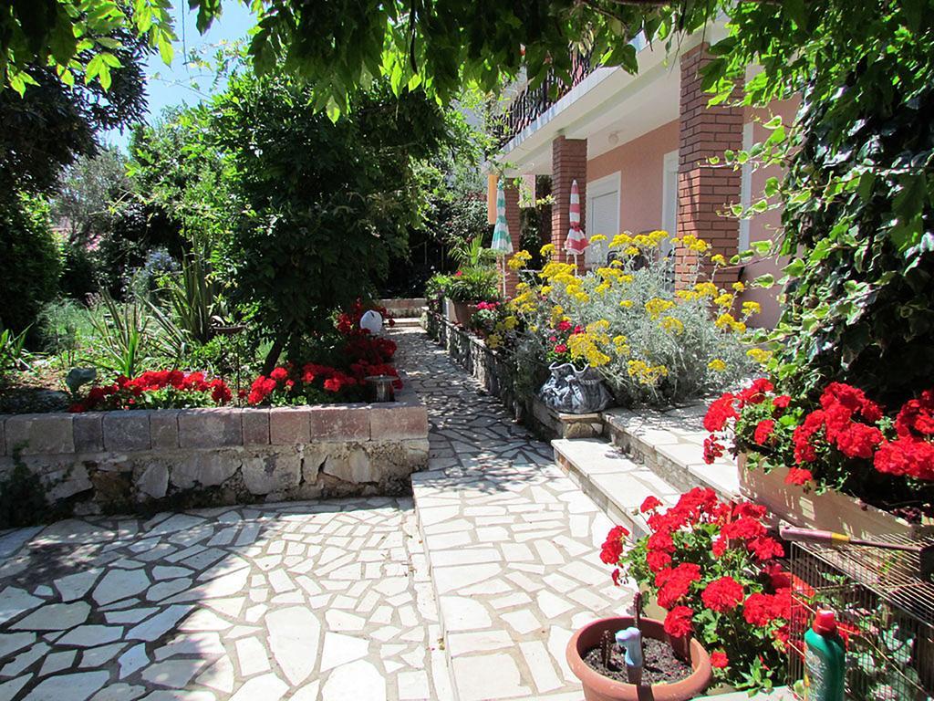 Apartments Bura & Jugo, Cres, Without Stress 외부 사진